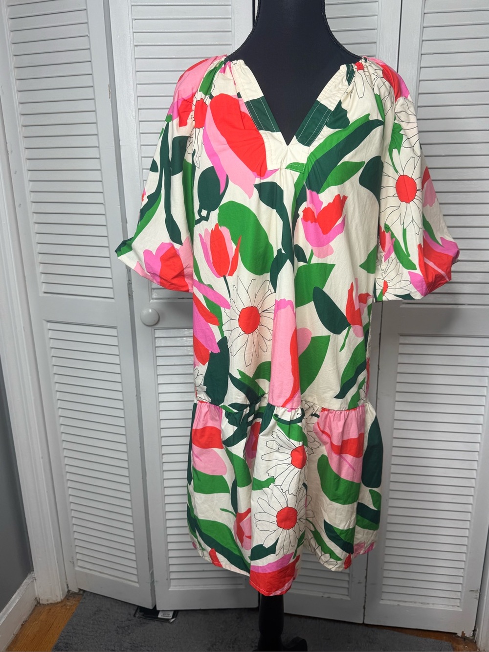 Floral V-Neck Shift Dress in Cream, Pink & Green Babydoll Summer Dress Medium